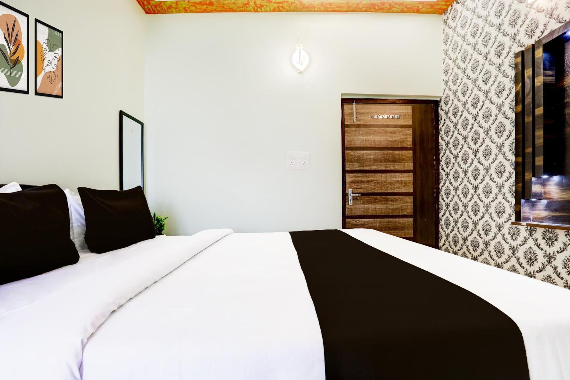 Hotel O Deejit Inn Danapur Dış mekan fotoğraf